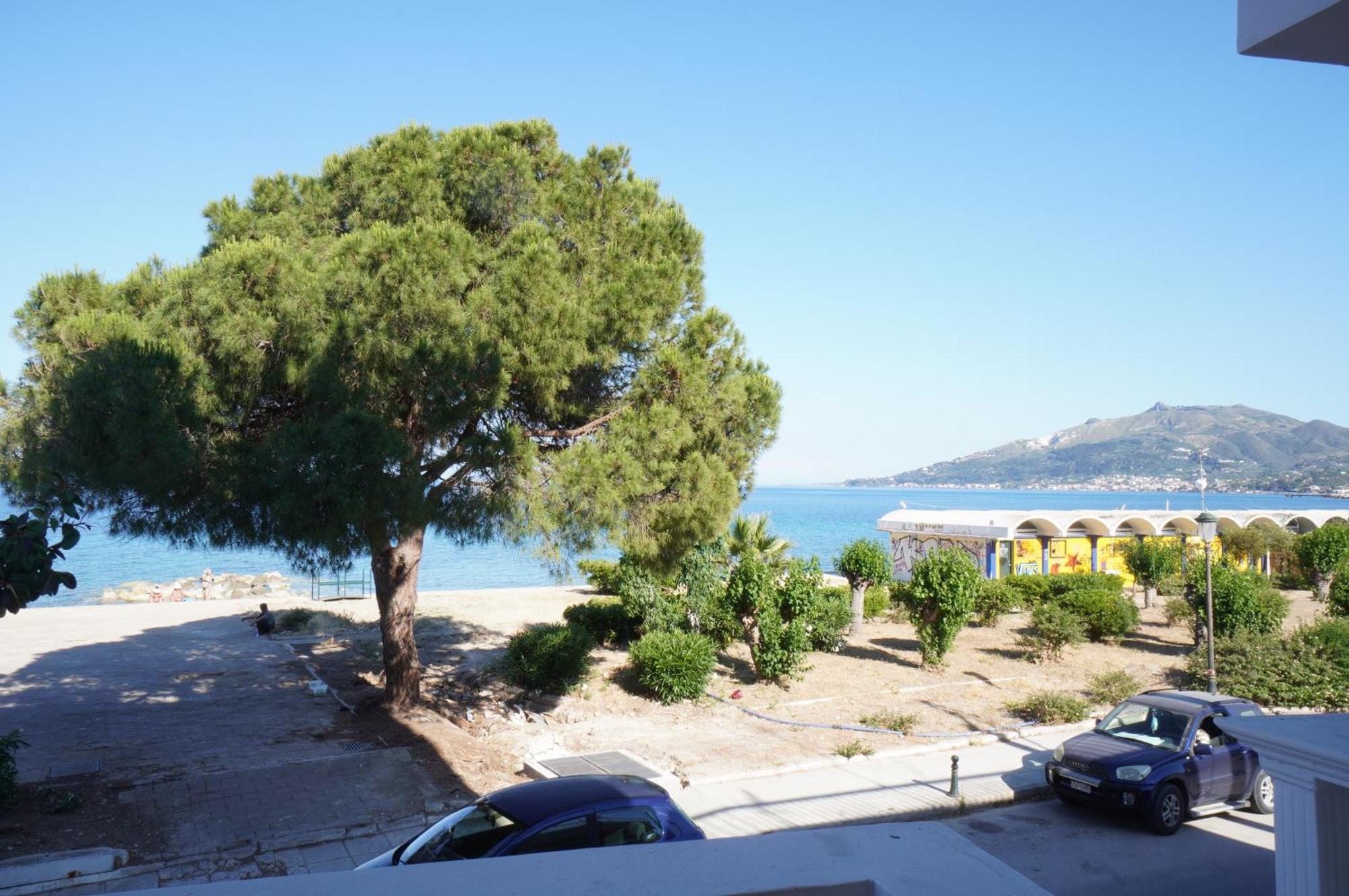 Seafront Spirit Suites Zakynthos stad Rum bild
