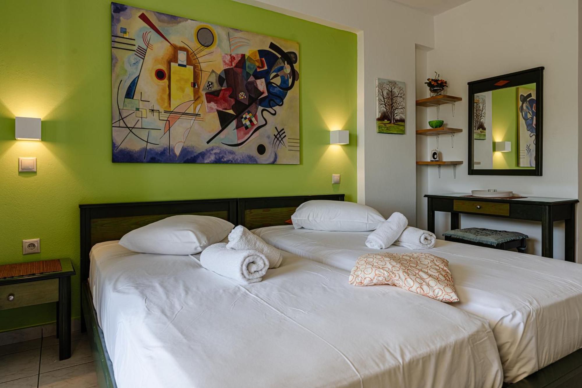 Seafront Spirit Suites Zakynthos stad Rum bild