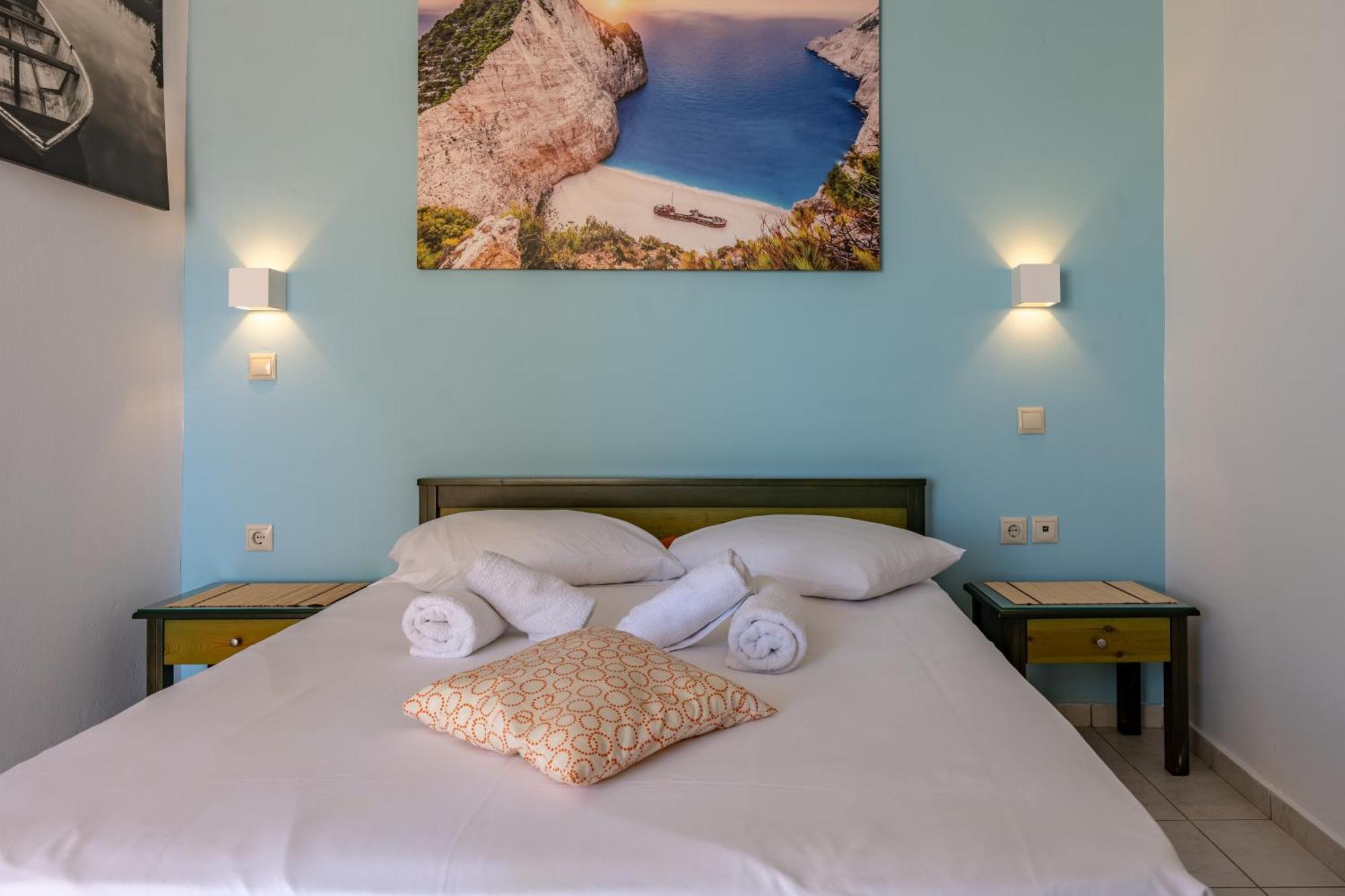 Seafront Spirit Suites Zakynthos stad Exteriör bild